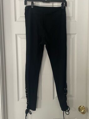 Gloria Vanderbilt Black Lace-Up Ankle Leggings